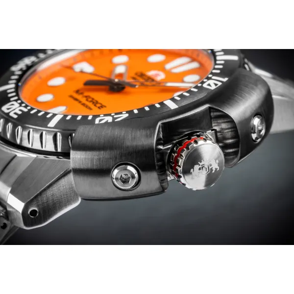 Orient Sports M-Force Diver's Automatic RA-AC0L08Y00B